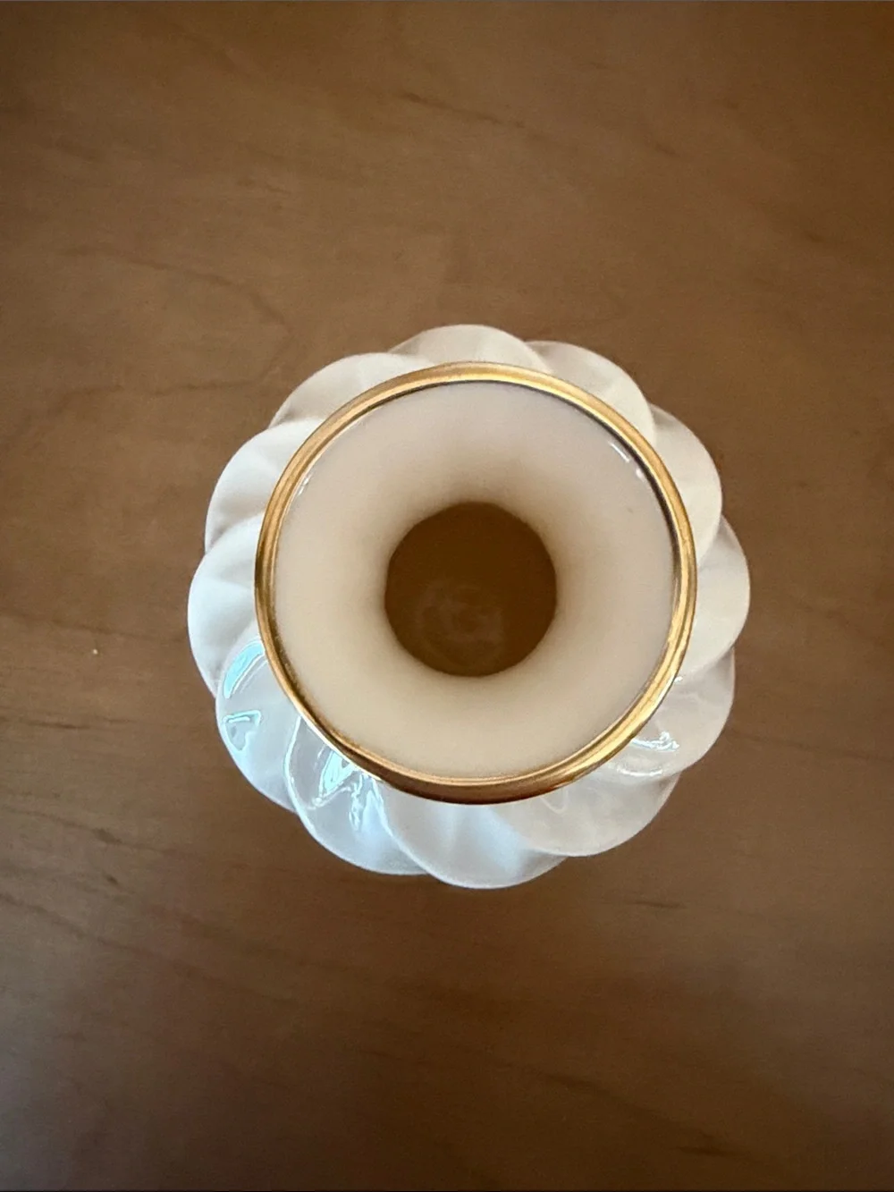 Lenox Richmond Collection Swirl Bud Vase.